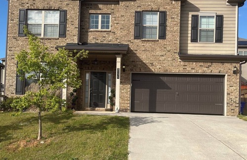 Fairburn House | Spacious 4-bedroom house in cool quite Fairburn/8miATL Airport/15miATL-Downtown