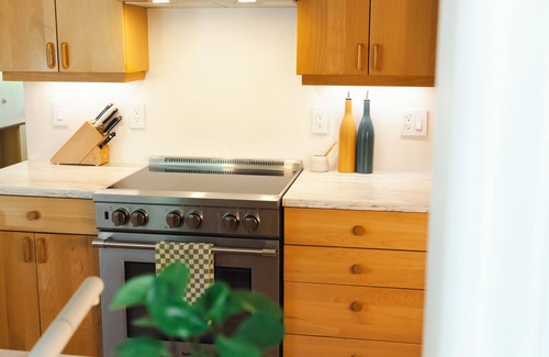 Gunbarrel House | Spacious 4-bedroom house with fast WiFi, trails and views, pool