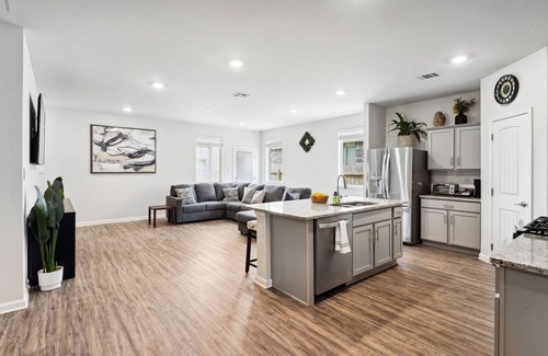 Slidell House | Spacious 4-bedroom house with AC and WiFi in charming Slidell