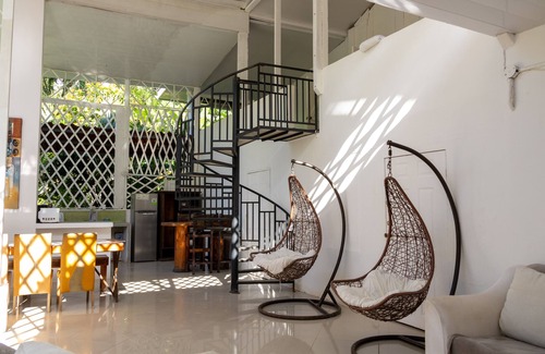 Chiguata House | Spacious 4-bedroom house with WiFi Playa Chiquita