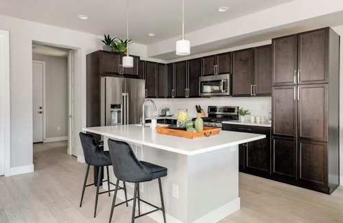 Northfield House | Spacious 4-bedroom house with WiFi, AC in delightful Central Park Denver