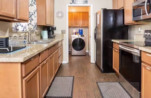 Lufkin House | Spacious 4-bedroom house with AC, fitness room in pleasant Lufkin