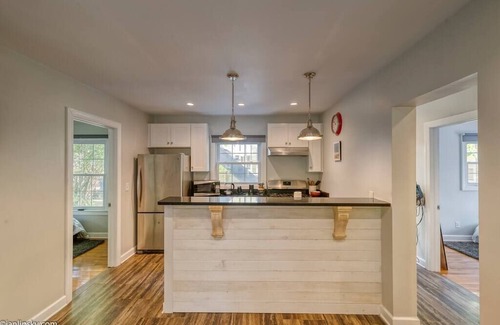 Lower Burns Park Apartment | Spacious 4-Bedroom Near Downtown and UM Stadium