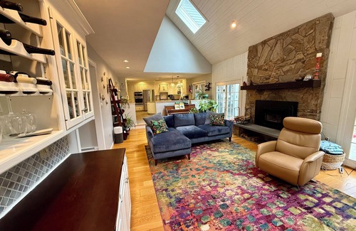 Norfolk House | Spacious 4-Bedroom Norfolk Home, 20-Min Walk to Gillette Stadium