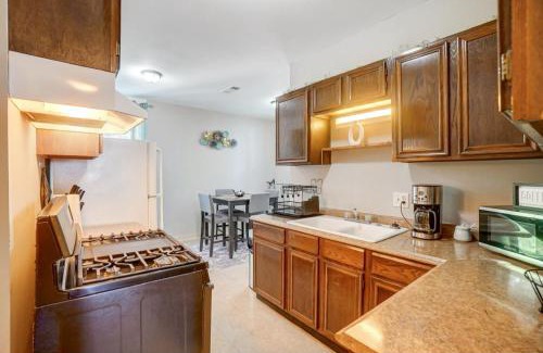 East Price Hill Apartment | Spacious 4 bedroom Overlooking River