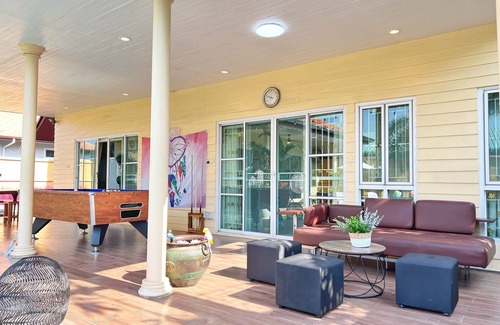 Na Kluea Villa | Spacious 4 Bedroom Private Villa, Big Swimming Pool, Free Wi-Fi,Gym,Pet Friendly