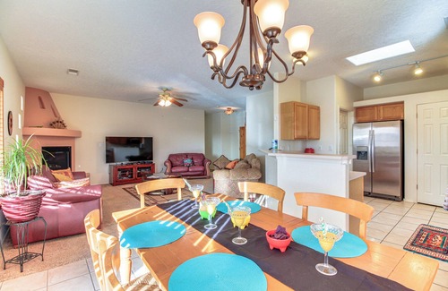 Ladera West House | Spacious 4-bedroom house in sunny Albuquerque; your home away from home.