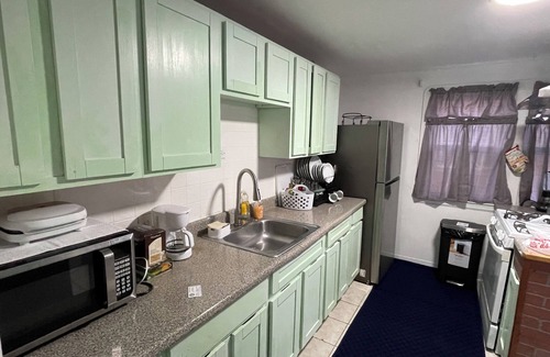 Cheektowaga House | Spacious 4-Bedroom Home Near Buffalo Airport & Downtown 2 Full Baths