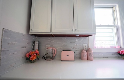 East Orange Apartment | Spacious 4-bedroom apartment in charming East Orange with AC