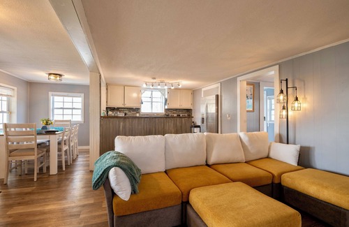Gulf Shores House | Spacious 4-bedroom house in awesome Gulf Shores with boat slip