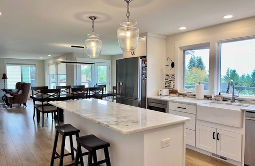 Manchester House | Spacious 4-bedroom home with gorgeous view of Puget Sound in serene Port Orchard