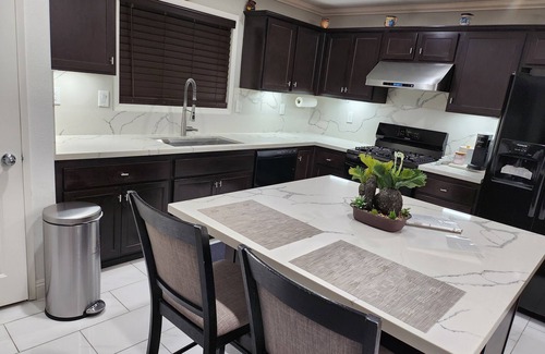 Victorville House | Spacious 4-bedroom House with Pool Table Nice Neighborhood in Victorville