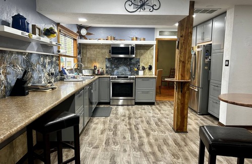Grogan's Mill House | Spacious 4-bedroom vacation home near The Woodlands Golf Resort & Town Center.
