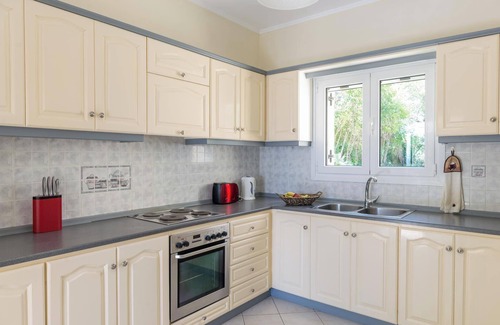 Perama Villa | Spacious 4 Bedroom Villa, A/C, Private Pool & Panoramic Sea Views in the Desirable Area of Gastouri