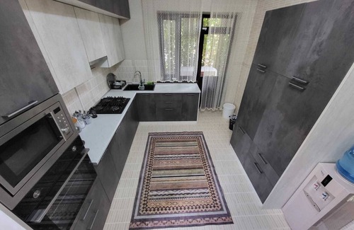 Tuzdybastau Villa | Spacious 4-bedroom villa with WiFi, AC in lovely Almaty