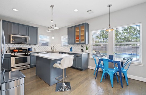 Pearland House | Spacious 4-bedroom with pool great for families, groups and longer stays.