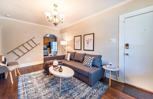 Ferndale House | Spacious 4 BR/2 BA – 4 Min Walk to DT Ferndale!