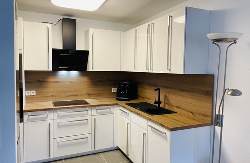 Hohenlychen Apartment | Spacious 4-star * apartment -familienfreundlich- near the lake with garden