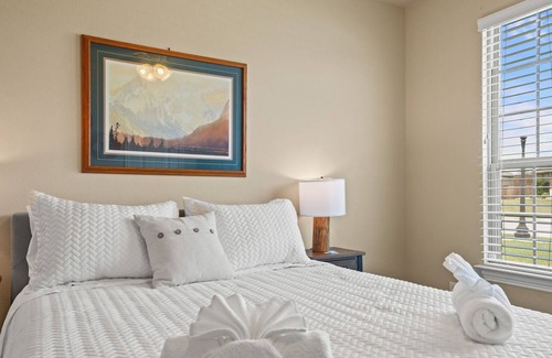Oak Point House | Spacious 4b3bth N. Dallas home in quiet area. 30min from DFW or 41min to DAL