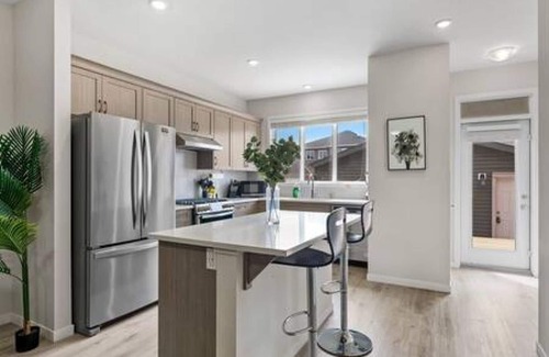 Southeast Calgary House | Spacious 4BR 3BA w/AC in Quiet SE Neighbourhood
