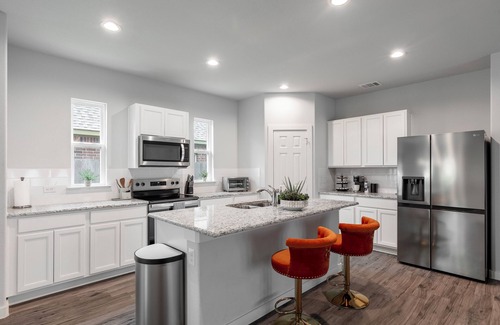 Fort Worth House | Spacious 4BR Central Fort Worth Gem