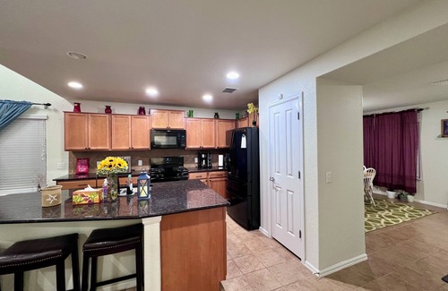 Medina Valley House | Spacious 4BR Family Home, Near SeaWorld & AFB