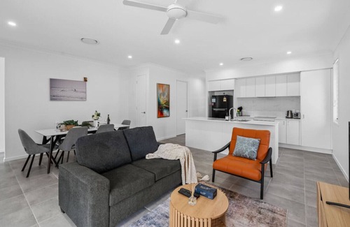 Ripley House | Spacious 4BR Home Great Area close to everything
