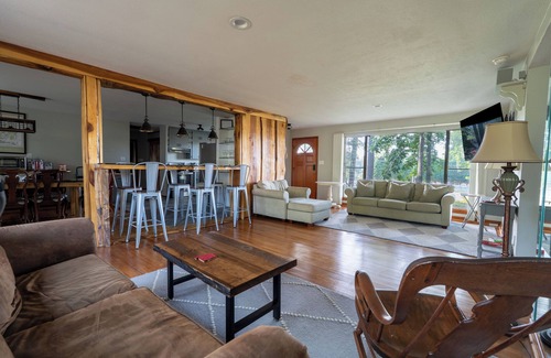 Gadsden House | Spacious 4BR Home- Perfect for Families & Groups!n1 min from Noccalula Falls