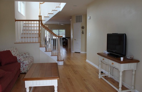 Wildwood Crest House | Spacious 4BR House w/Huge Deck