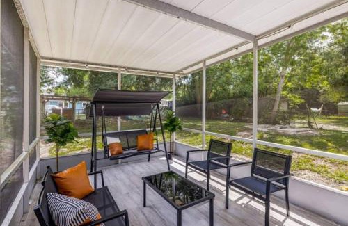 Azalea Park House | Spacious 4br Orlando Home Flex Room Pets Ok