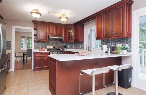 Oakridge House | Spacious 4BR w/Ensuites Mins to Downtown YVR UBC