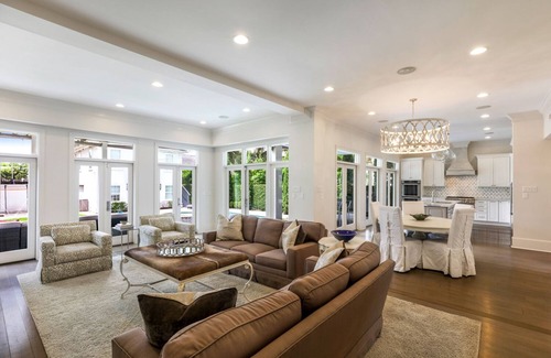 Marlyville - Fontainebleau House | Spacious 4BR with Pool, Perfect for Big Families