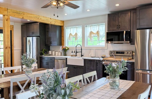 Christiansburg House | Spacious 5-bedroom house in welcoming Christiansburg with WiFi, AC