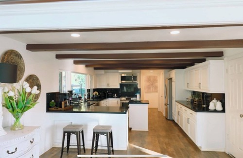 Callender House | Spacious 5-bedroom house with a peaceful view in Arroyo Grande