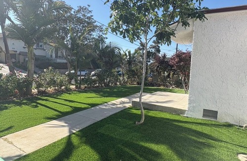 Monterey Park House | Spacious 5-bedroom house in enjoyable Monterey Park with WiFi, AC