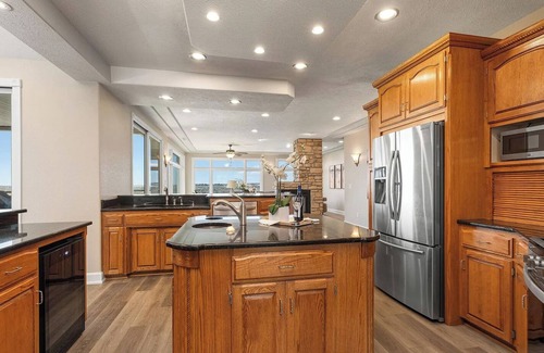 Bismarck House | Spacious 5-bedroom 3 bath house with AC and WiFi in charming Bismarck
