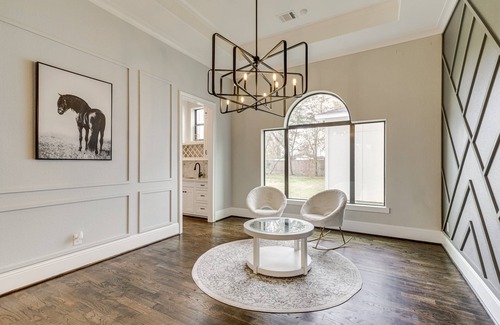 Northside House | Spacious 5-Bedroom Gated Mansion in the Heart of Houston