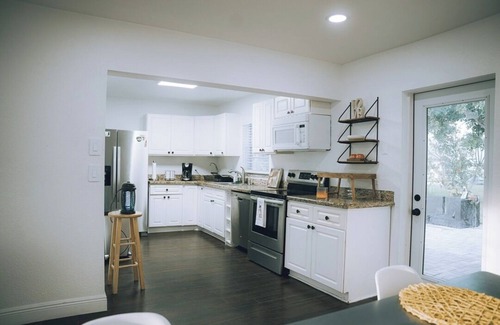 Hamptons at Boca Raton House | Spacious 5-bedroom house in West Boca Raton WiFi, AC, Deerfield Beach -11.5 Mi