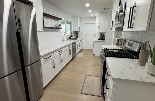 Allied Gardens House | Spacious 5-bedroom house in marvelous San Diego with Gameroom, WiFi, AC
