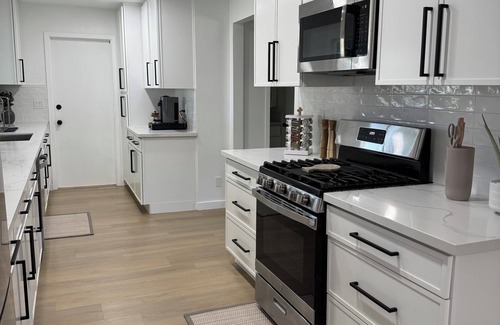 Allied Gardens House | Spacious 5-bedroom house in marvelous San Diego with Gameroom, WiFi, AC