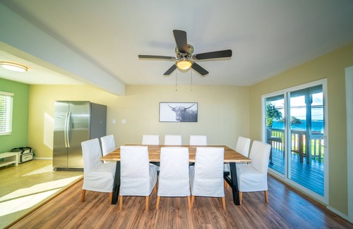 Hauula House | Spacious 5 Bedroom Home/2 Kitchens in Oahu's Countryside