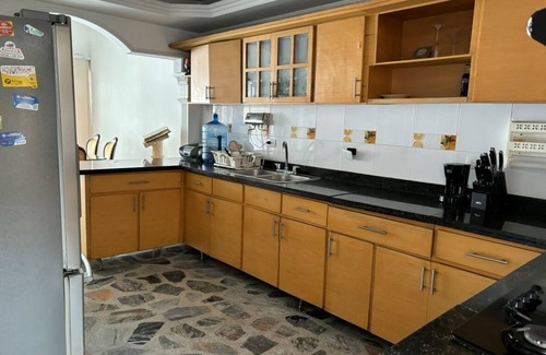 San Jose de Cucuta House | Spacious 5-bedroom house in charming Cucuta with AC, WiFi and prívate Pool