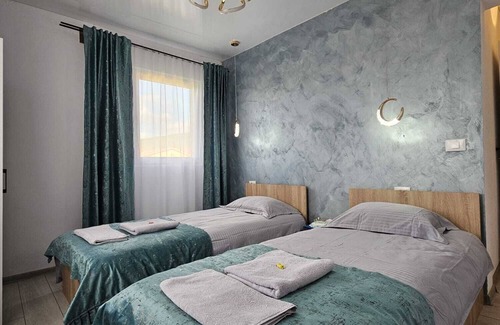 Letcani House | Spacious 5-bedroom house in charming Iasi/Lețcani with AC, WiFi