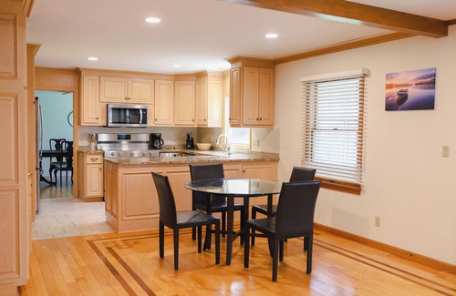 Norwalk House | Spacious 5-bedroom house in fabulous Norwalk close to many attractions!