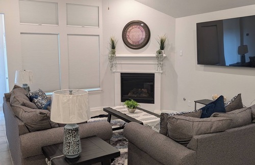 Katy House | Spacious 5-bedroom house in fabulous Katy with AC