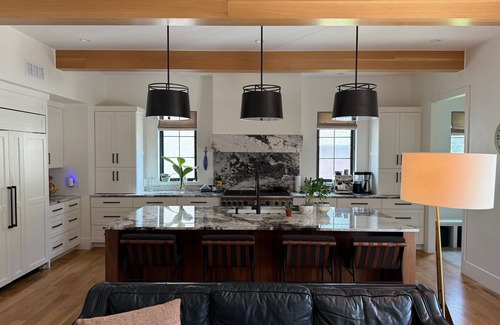 Washington Park House | Spacious 5-bedroom house 3 blocks from Wash Park