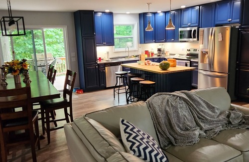 Mears House | Spacious 5-bedroom house in delightful Mears with WiFi, AC