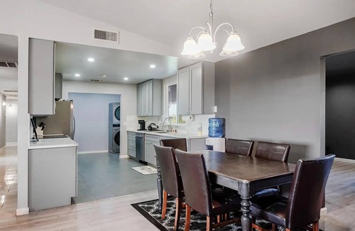 Madera House | Spacious 5-bedroom Meditation/Yoga/Team Building House