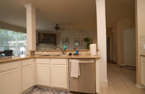 Louetta House | Spacious 5-bedroom Oasis House With Heated Pool/Spa