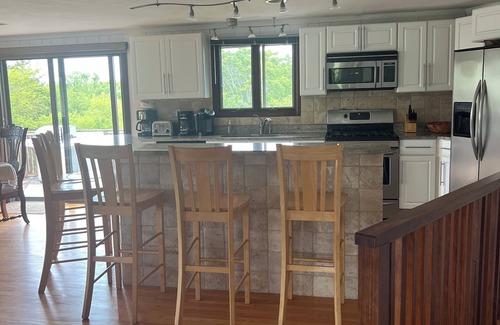 Block Island House | Spacious 5 Bedroom home on Westside of Block Island